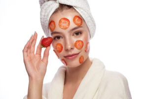 Fruit Facial (Strawberry) | Beauty Box