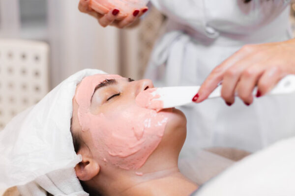 Wine Facial (Strawberry) | Beauty Box