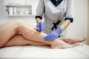 Full Legs Waxing (Rica) | Beauty Box